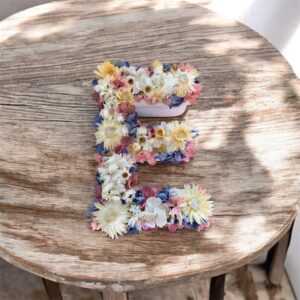 Lettre fleurie modèle Lima